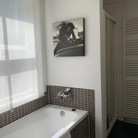 Oda ve Kahvaltı Loft In Monumental House *