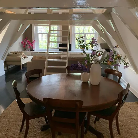 Loft In Monumental House Amsterdam