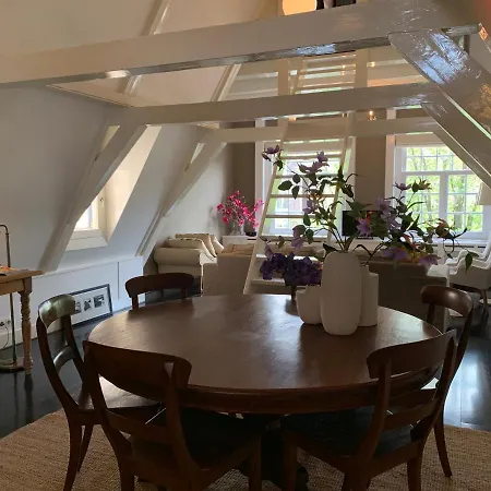 Loft In Monumental House Amsterdam